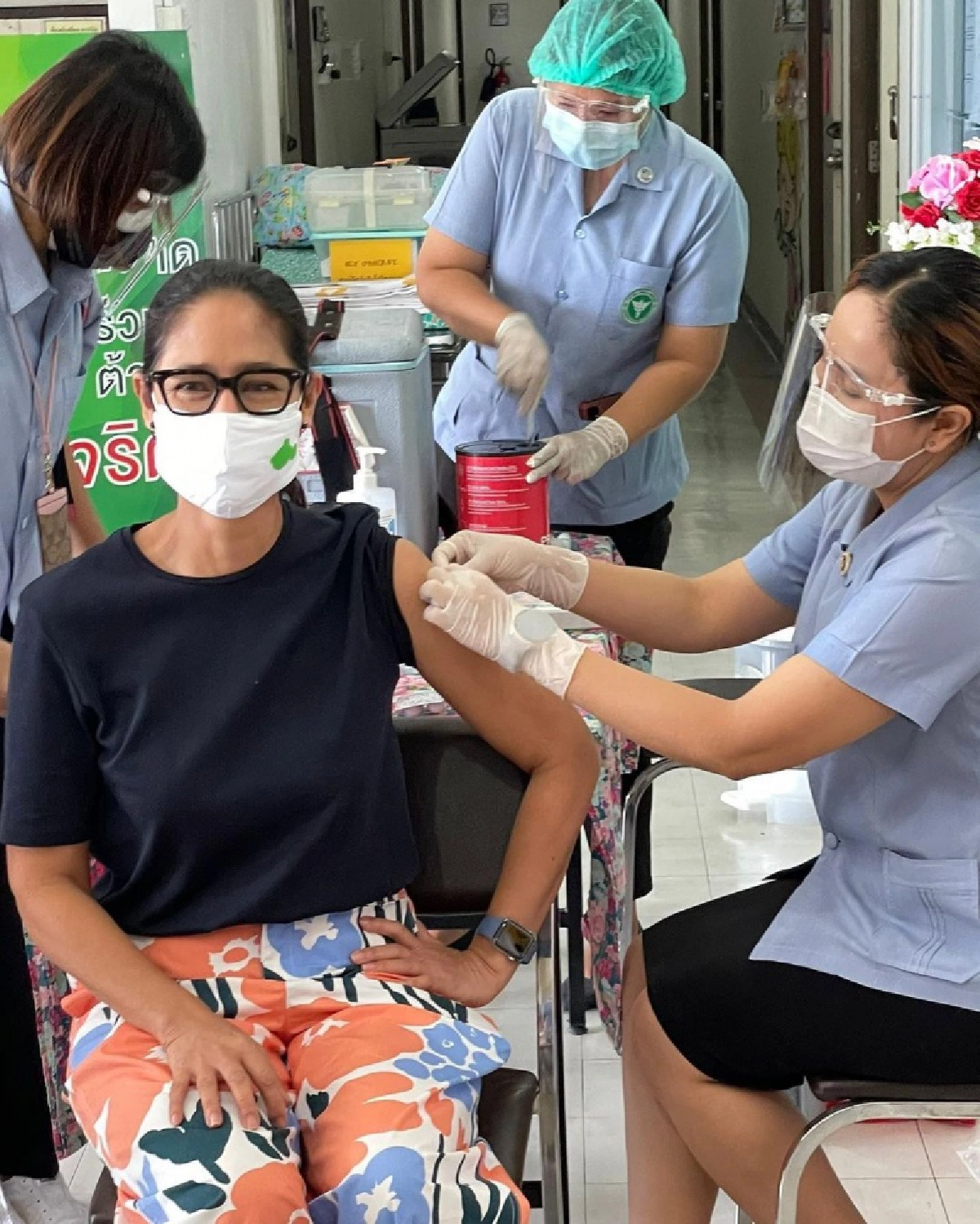"นก สินจัย"ฉีดวัคซีนเข็มแรก เล่าก่อนฉีดเครียด กลัว 