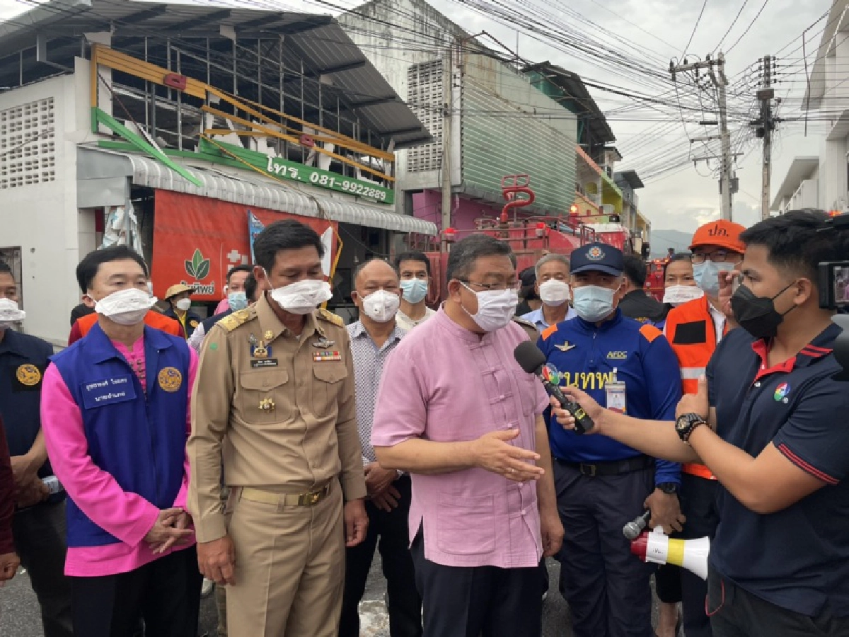"โยธาเชียงใหม่" เร่งตรวจโครงสร้าง อาคารเคมีภัณฑ์ ถูกไฟไหม้วันนี้
