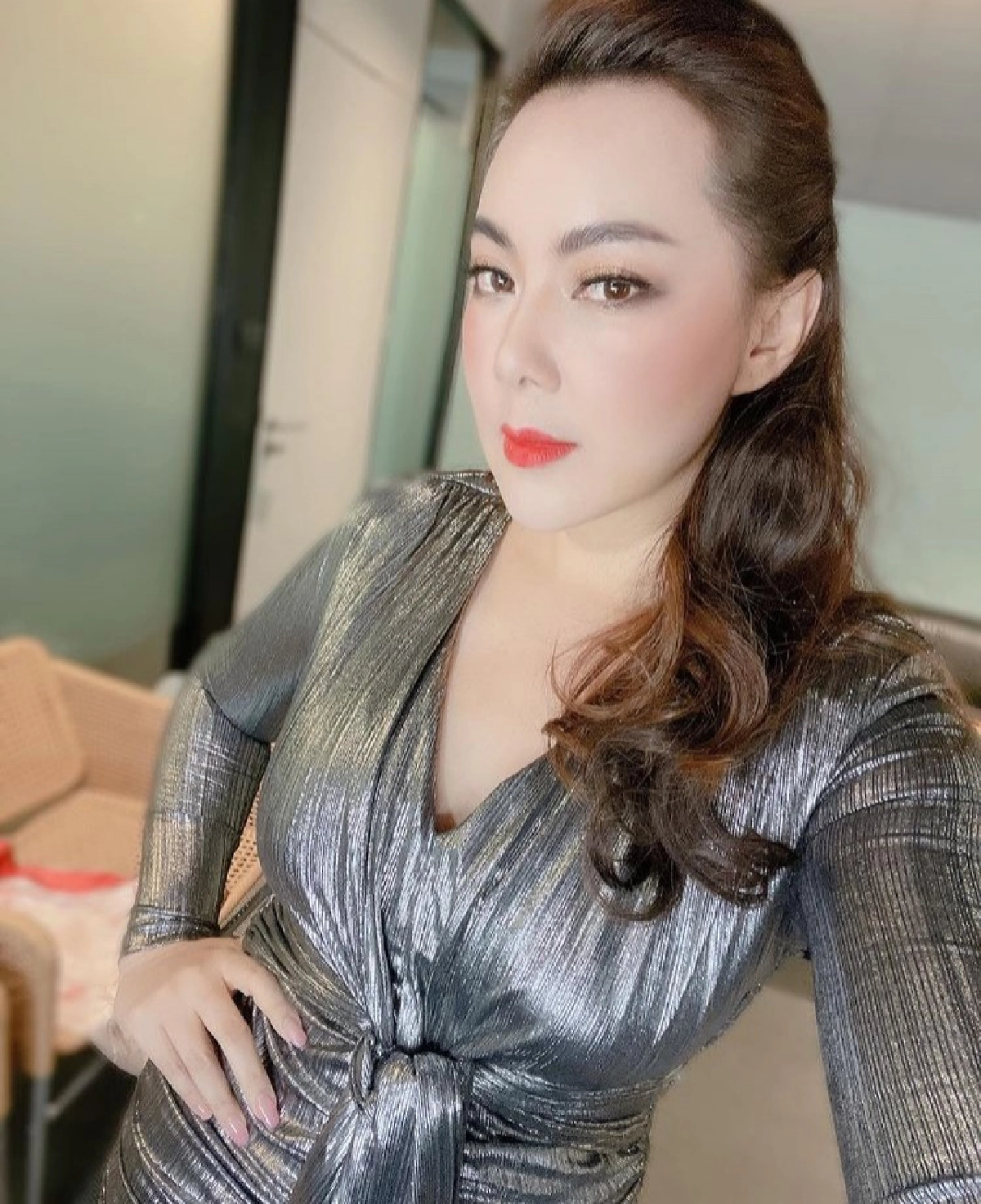 "บุ๋ม ปนัดดา" เกาะติดความคืบหน้า ครูโพสต์คุกคาม รอ ผอ. แถลง 