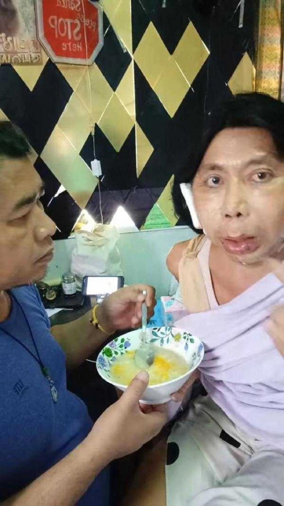 "สิตางศุ์ บัวทอง" เผยใบหน้าหลังศัลยกรรม 3 วัน โชว์หวาน สามีดูแลอย่างดี