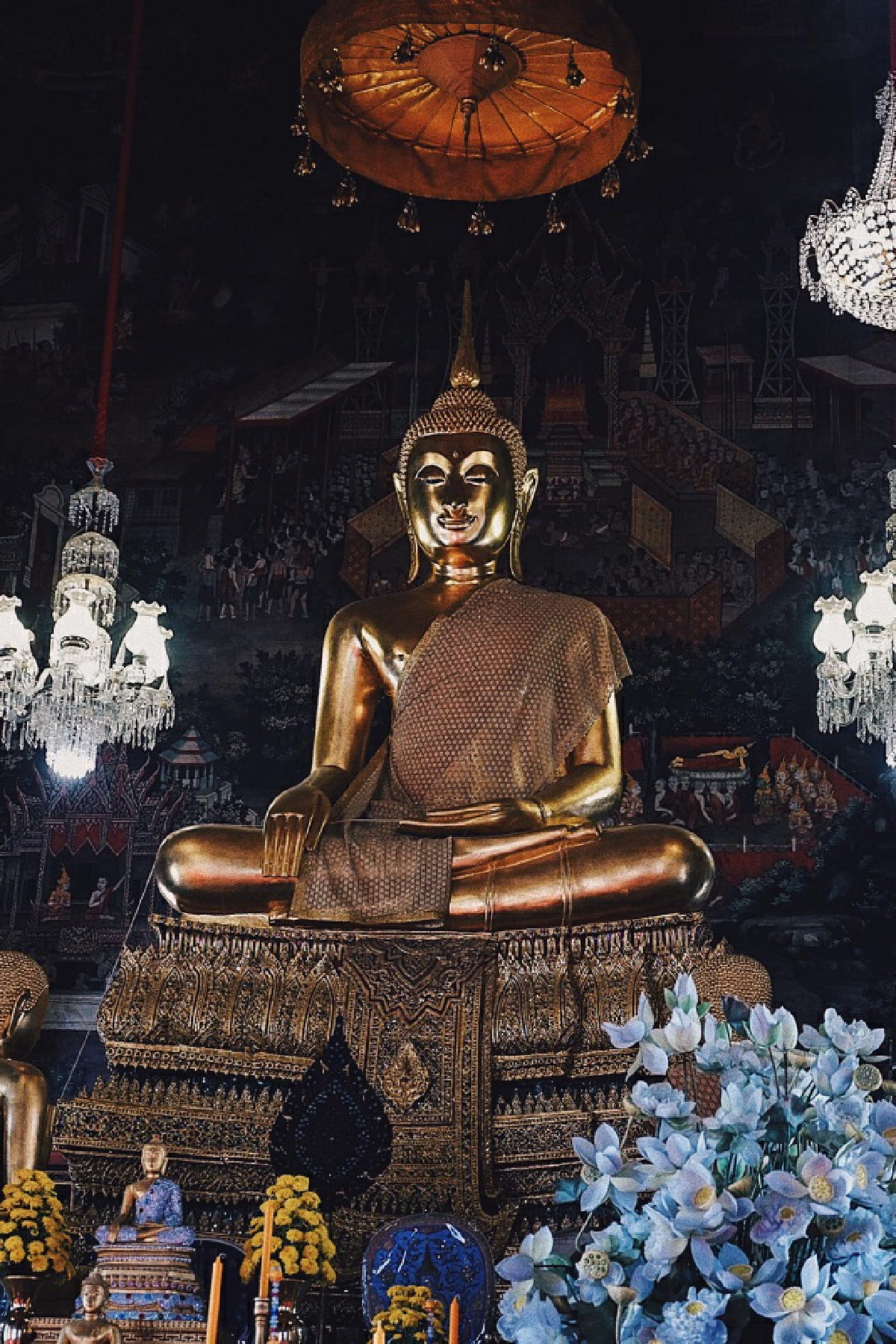 ไหว้พระเสริมมงคล ย่านฝั่งธน ยลองค์ \"พระปฏิมา\" คู่แผ่นดิน