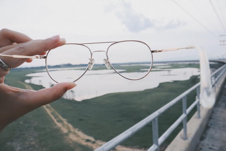 ญี่ปุ่นทิพย์ "รถไฟลอยน้ำ" พนังกั้นน้ำโคกสลุง 