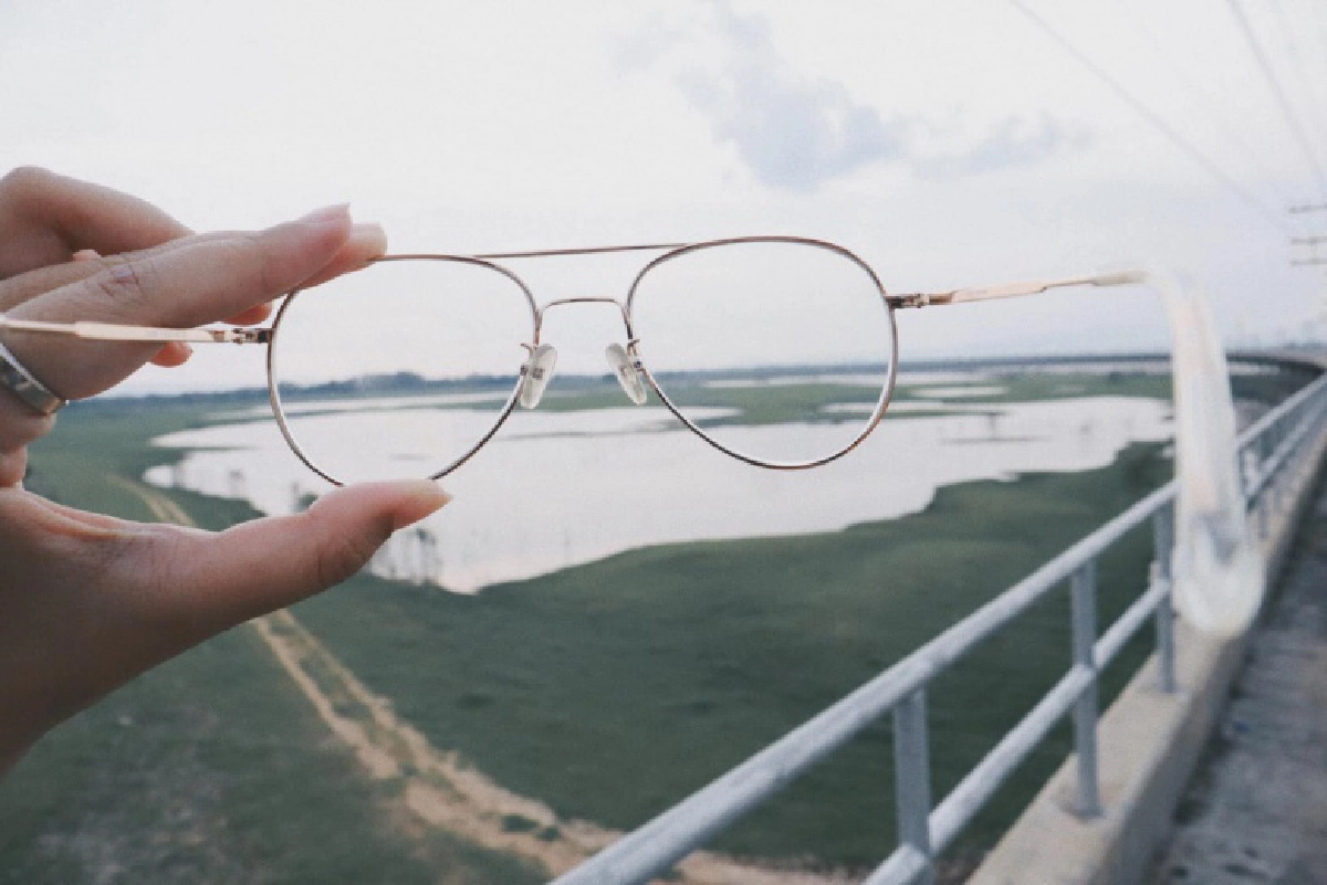 ญี่ปุ่นทิพย์ "รถไฟลอยน้ำ" พนังกั้นน้ำโคกสลุง 