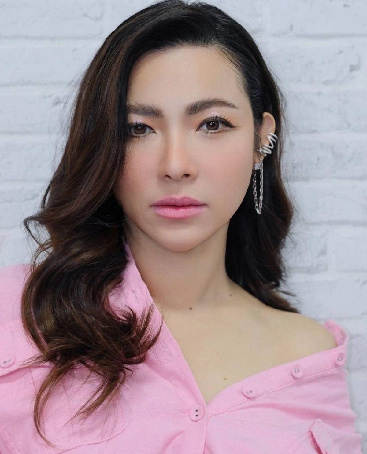 ดวงเฮง "ต้นหอม ศกุนตลา" ประกาศขายคอนโดสุดหรู เพียงแค่วันเดียวขายออกแล้ว