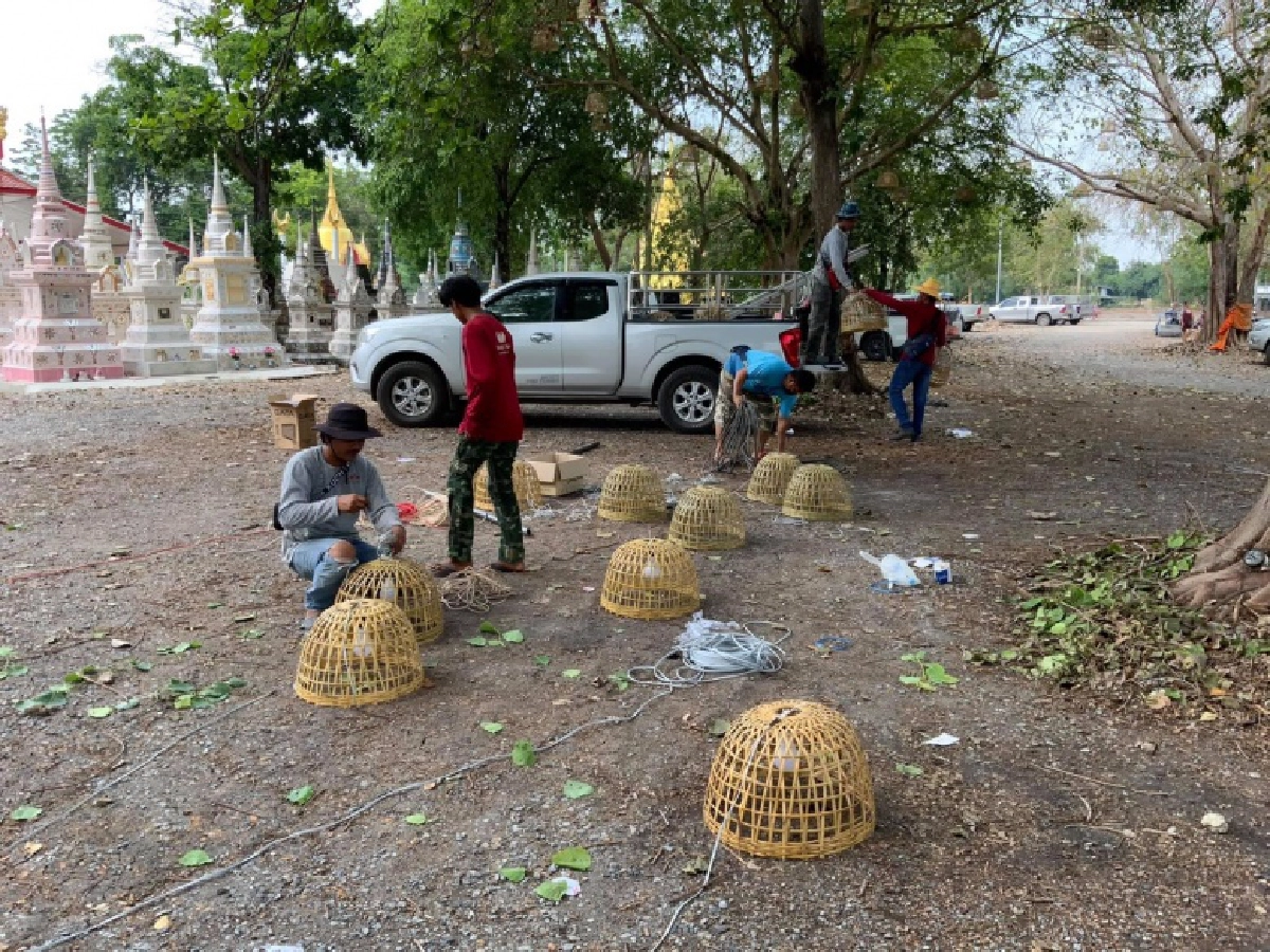 อบต.พอเพียง 'ไฟสุ่มไก่' โมเดล