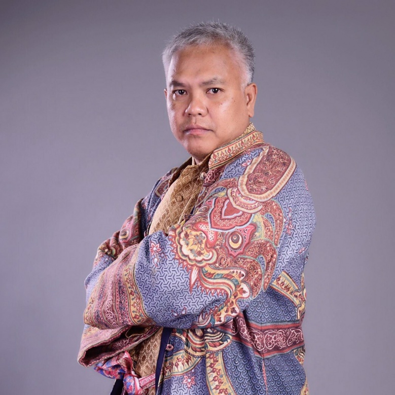 อบต.พอเพียง 'ไฟสุ่มไก่' โมเดล