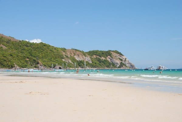 รู้จักชายหาดบน "เกาะล้าน" เปิดเกาะแล้ว 14 มิถุนายน นี้