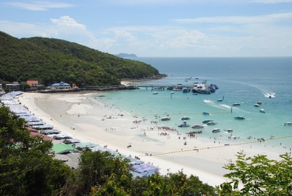 รู้จักชายหาดบน "เกาะล้าน" เปิดเกาะแล้ว 14 มิถุนายน นี้