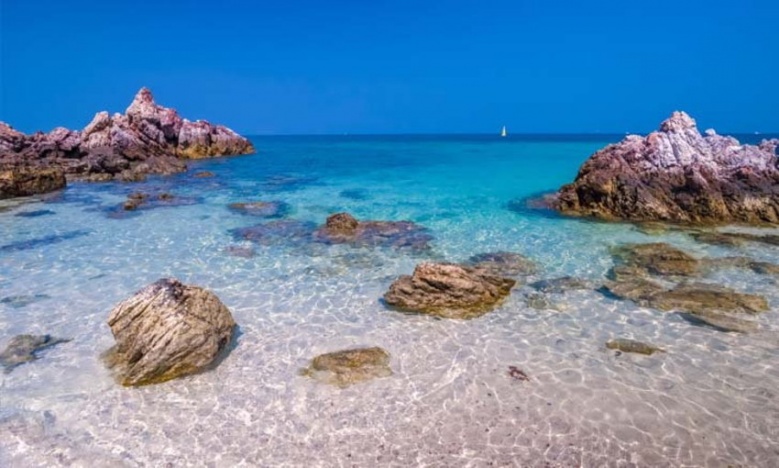 รู้จักชายหาดบน "เกาะล้าน" เปิดเกาะแล้ว 14 มิถุนายน นี้