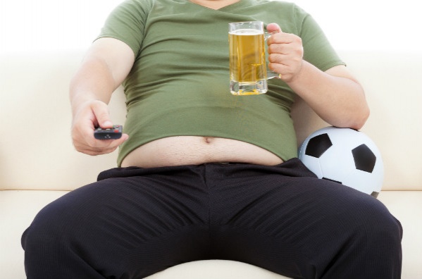 ทำไม ดื่ม"เบียร์"แล้วอ้วนลงพุง อันตรายจากการดื่ม"เบียร์"