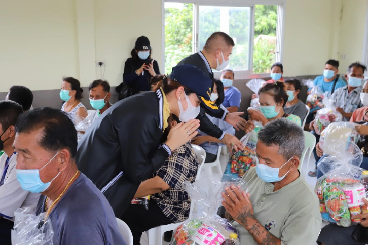 รมช.ธรรมนัสลงพื้นที่ชลบุรี ติดตามการพัฒนาพื้นที่ EEC ในเขตปฏิรูปที่ดินฯ 
