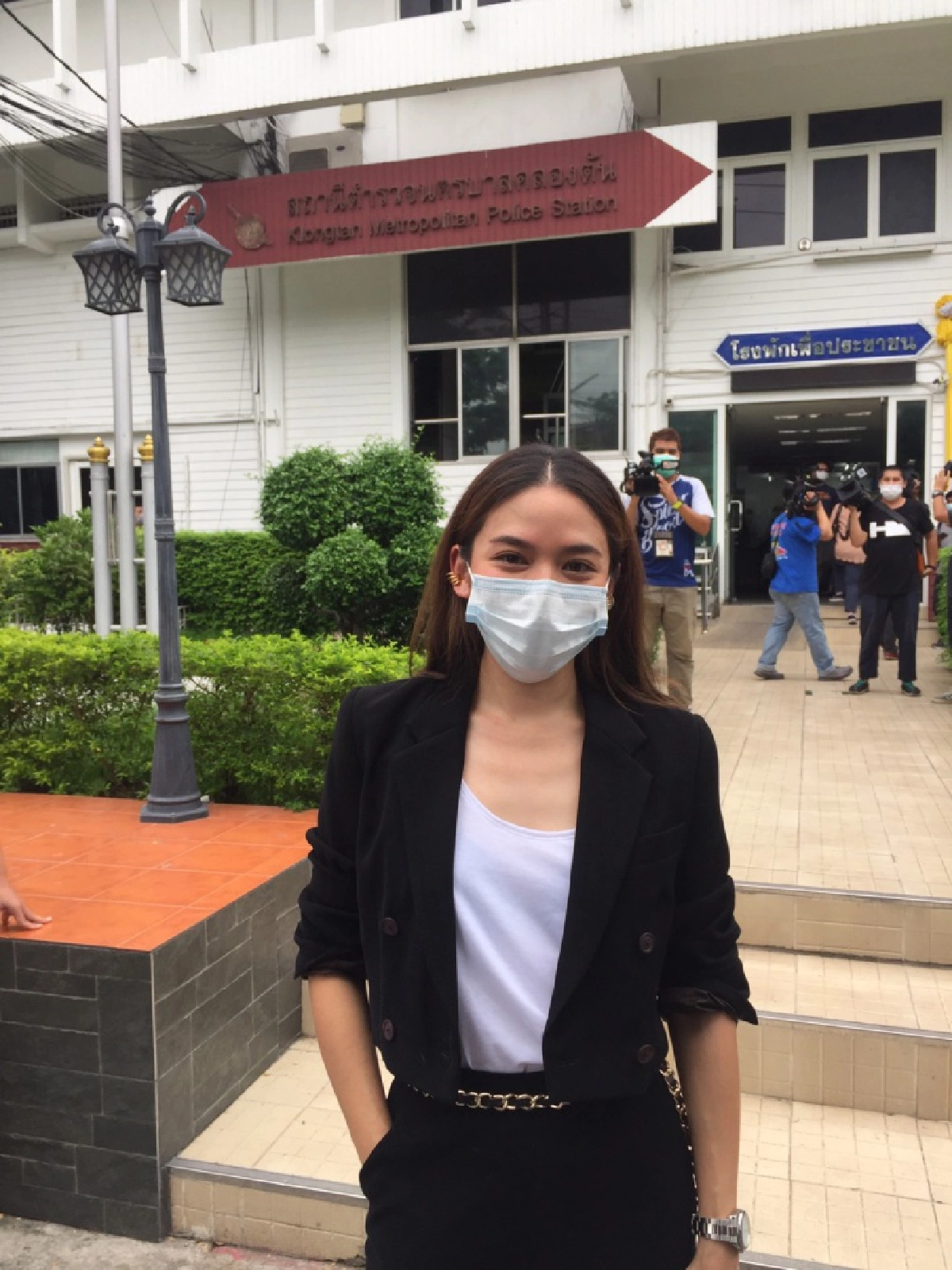 "น้ำหวาน ซาซ่า" เข้าแจ้งความ หลังถูกแอบอ้าง ใช้รูปภาพหลอกคนอื่นให้ลงทุนกับบิตคอยน์