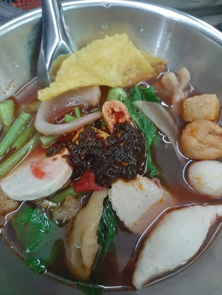 เอาใจคนรักเส้น "เย็นตาโฟ" เจ้าเก่าอุดมสุข เคยลองหรือยัง 