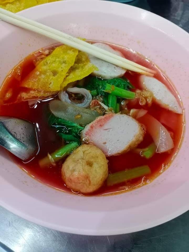 เอาใจคนรักเส้น "เย็นตาโฟ" เจ้าเก่าอุดมสุข เคยลองหรือยัง 