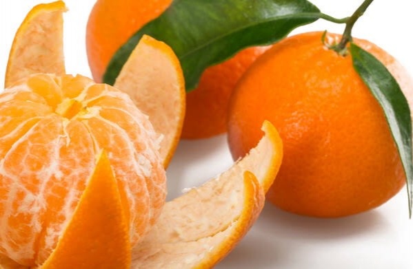 เคล็ดลับง่ายๆ กับการบอกลา "ฟันเหลือง" โดยใช้วิธีธรรมชาติ 7 อย่าง