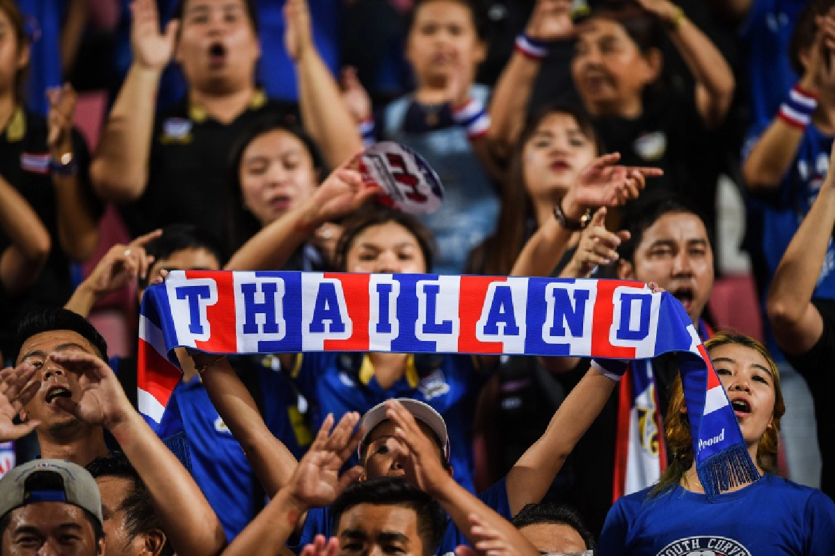 "เฮดโค้ชทีมชาติไทย"ใต้เงาโค้ชคีย์บอร์ด 