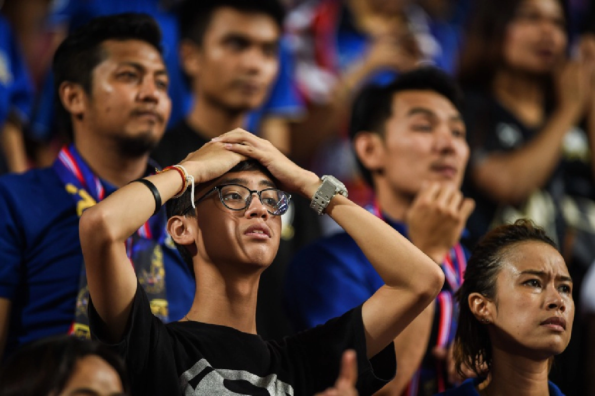 "เฮดโค้ชทีมชาติไทย"ใต้เงาโค้ชคีย์บอร์ด 