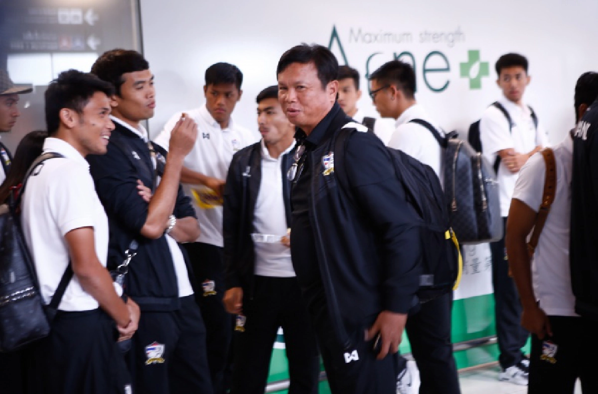 "เฮดโค้ชทีมชาติไทย"ใต้เงาโค้ชคีย์บอร์ด 