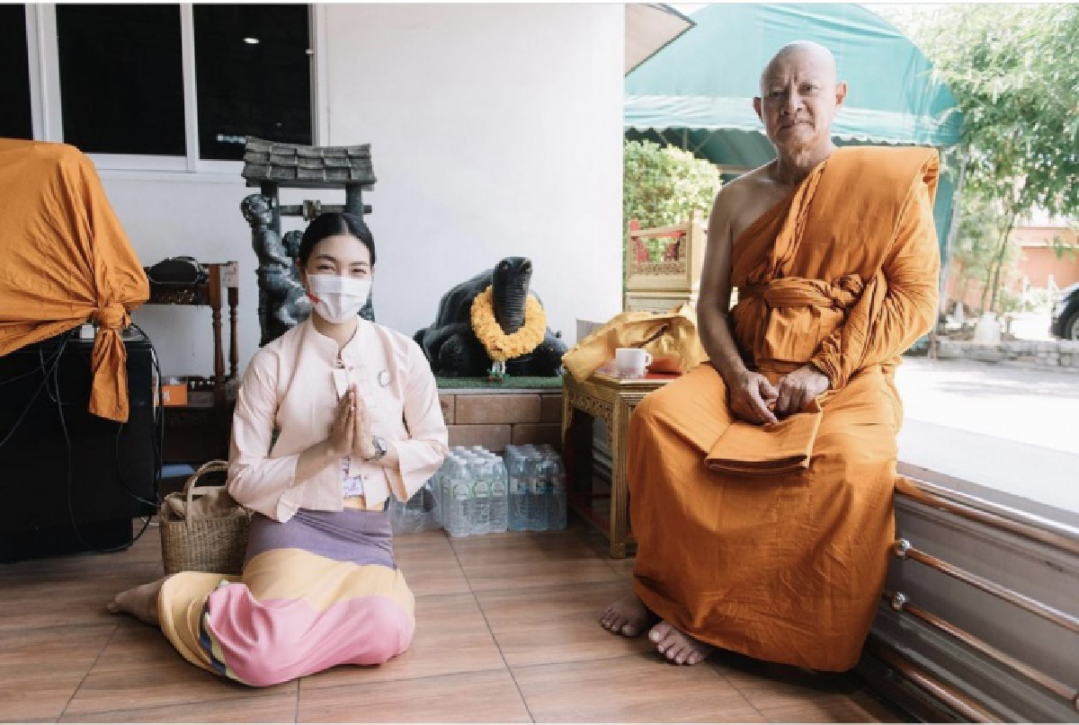บุญใหญ่ครอบครัว \"แพนเค้ก\" ปลื้มคุณพ่อเข้าพิธีอุปสมบท