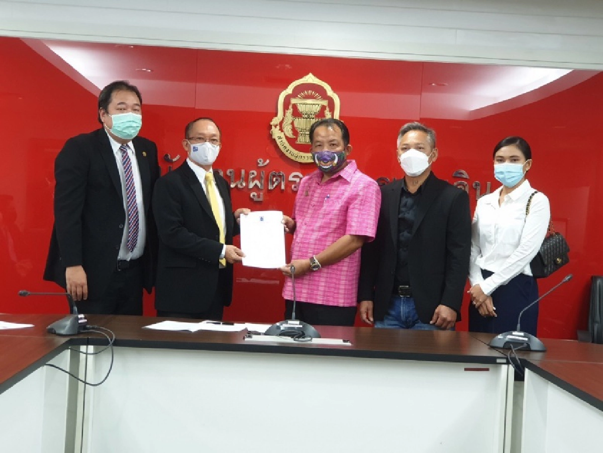 "ศรีสุวรรณ" ร้องผู้ตรวจการแผ่นดิน สอบ สธ.ปฏิเสธฉีดวัคซีน"โควิด"เลือกปฎิบัติหรือไม่