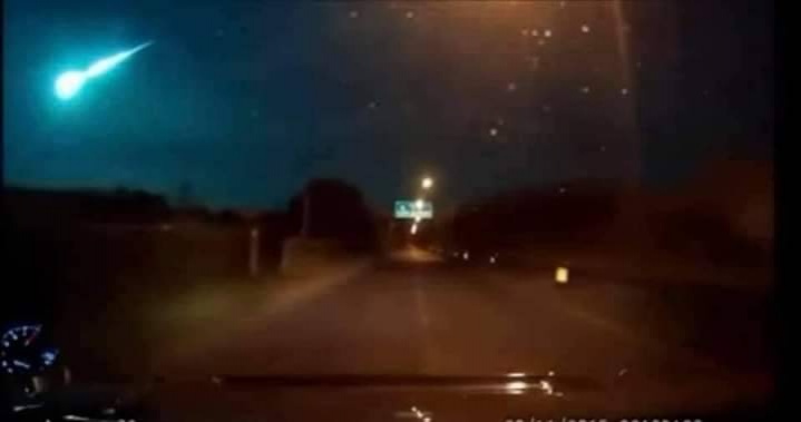 ไขปริศนา "อุกกาบาต" พุ่งชนโลก ความน่าสะพรึงกลัวที่ ไดโนเสาร์ ต้องสูญพันธุ์ 