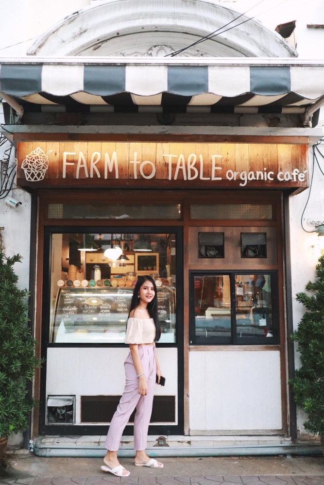 Farm to Table, Organic Cafe ฟาร์มจิ๋วแห่ง "ปากคลองตลาด"
