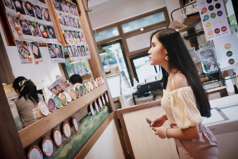 Farm to Table, Organic Cafe ฟาร์มจิ๋วแห่ง "ปากคลองตลาด"