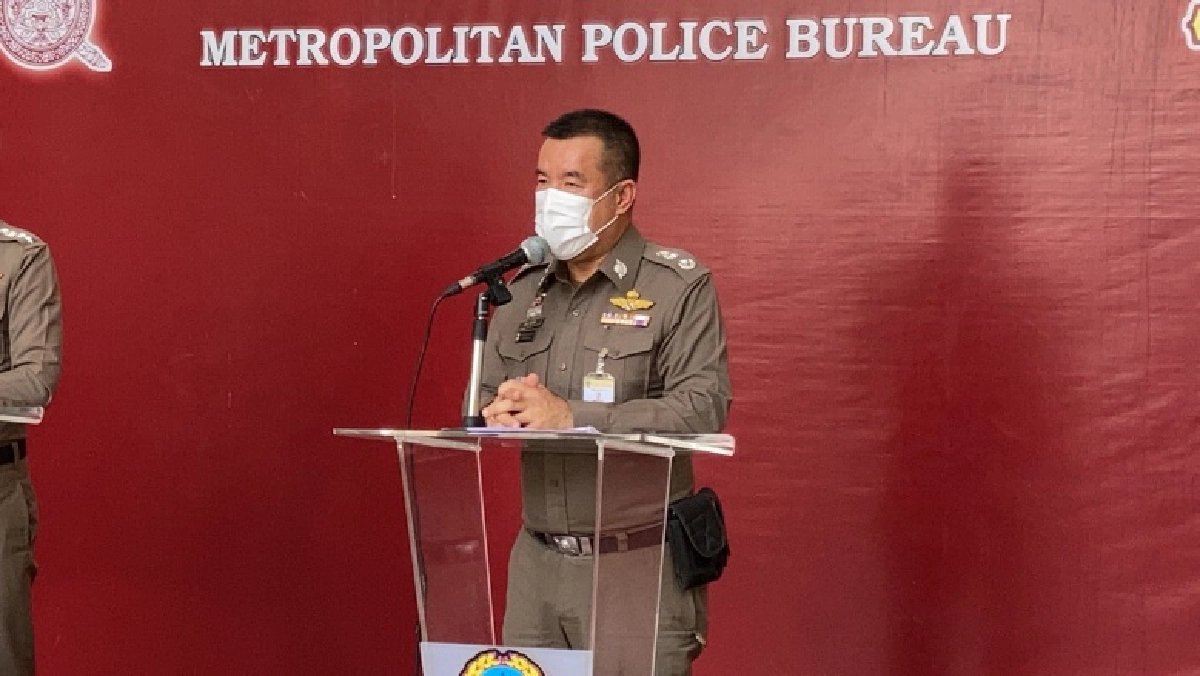 "คลิป"ว่อนโซเซียล  "แต่งคล้ายตำรวจ" รุมตึบผู้ต้องหาย่านพระราม 2  (มีคลิป) 