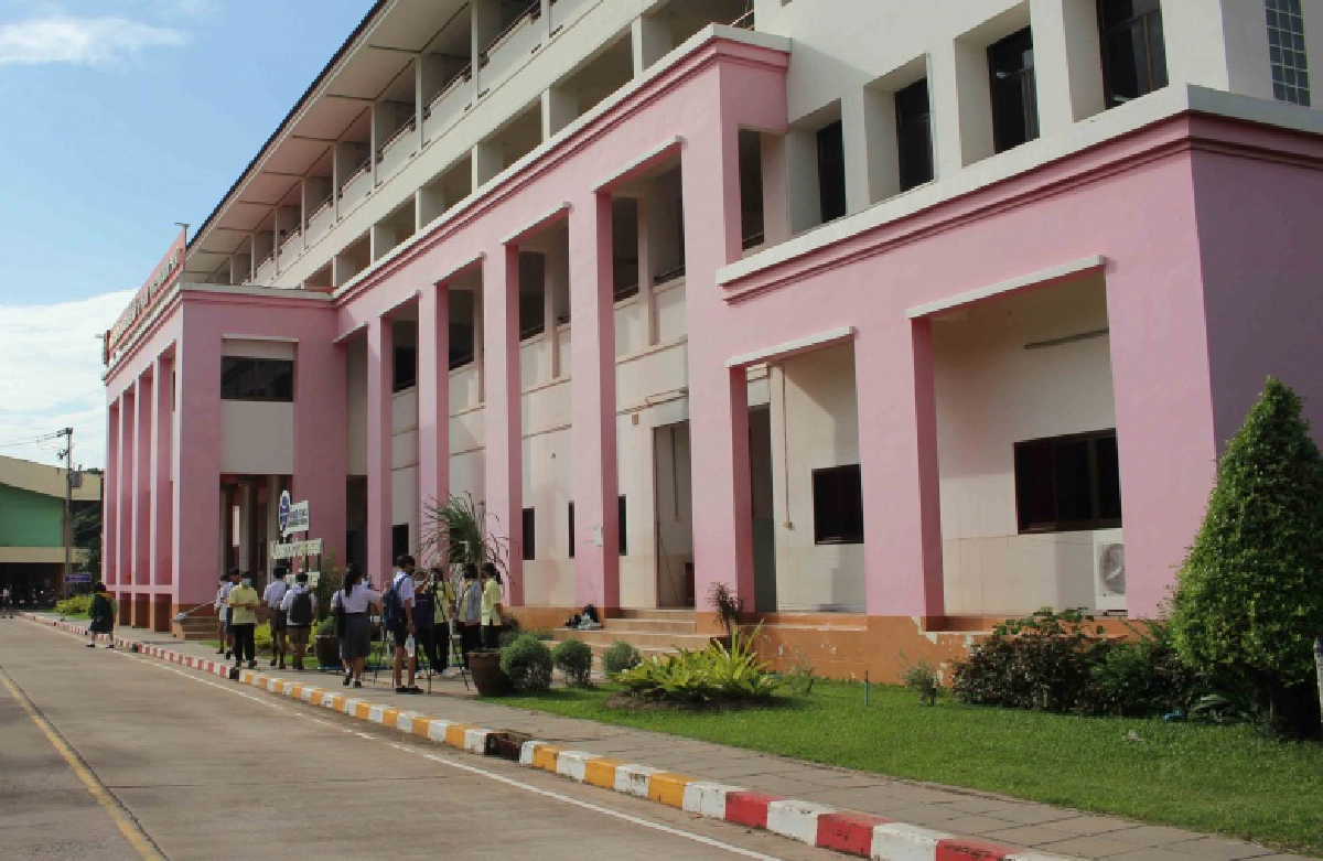 คลัสเตอร์แรงงานคืนถิ่น สั่งปิดโรงเรียนทั้งจังหวัด 14 วัน