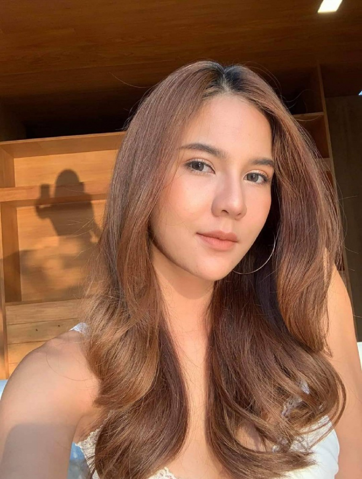 ฟาดนิ่มๆ \"หมิว สิริลภัส\" แชร์โพสต์ ยินดีกับภาษีประชาชน 2 พันกว่าล้าน