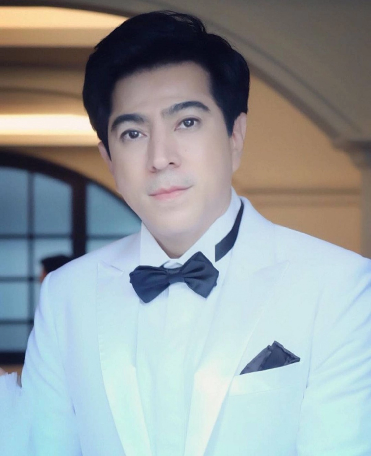 ฮือฮา "แซม ยุรนันท์" เผยภาพคุณพ่อ หล่อเหมือนพระเอกแถมประวัติไม่ธรรมดา