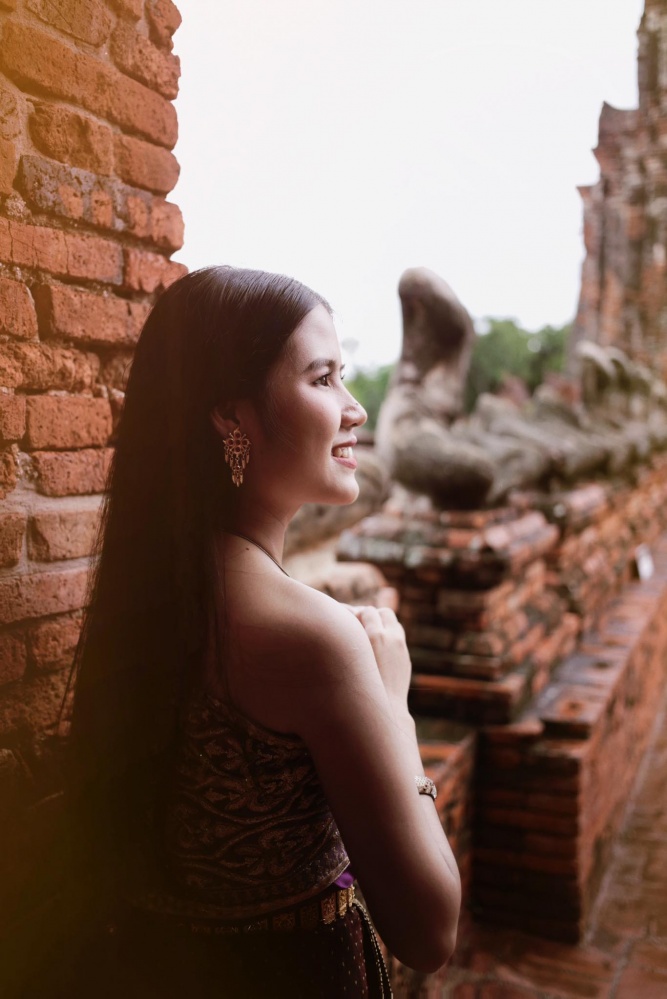 จำได้ไหมครั้งหนึ่งเคยเกิดกระแส 'ออเจ้า' แต่งชุดไทยเที่ยว "วัดไชยวัฒนาราม" 