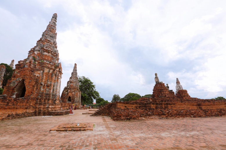 จำได้ไหมครั้งหนึ่งเคยเกิดกระแส 'ออเจ้า' แต่งชุดไทยเที่ยว "วัดไชยวัฒนาราม" 