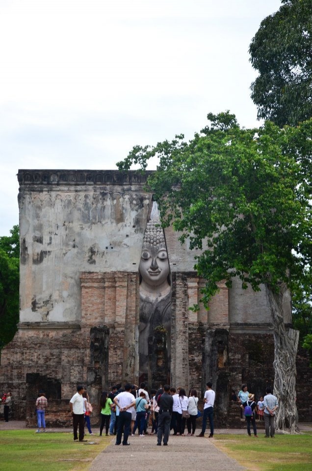 "อุทยานประวัติศาสตร์สุโขทัย" เมือง รุ่งอรุณแห่งความสุข มรดกโลก 