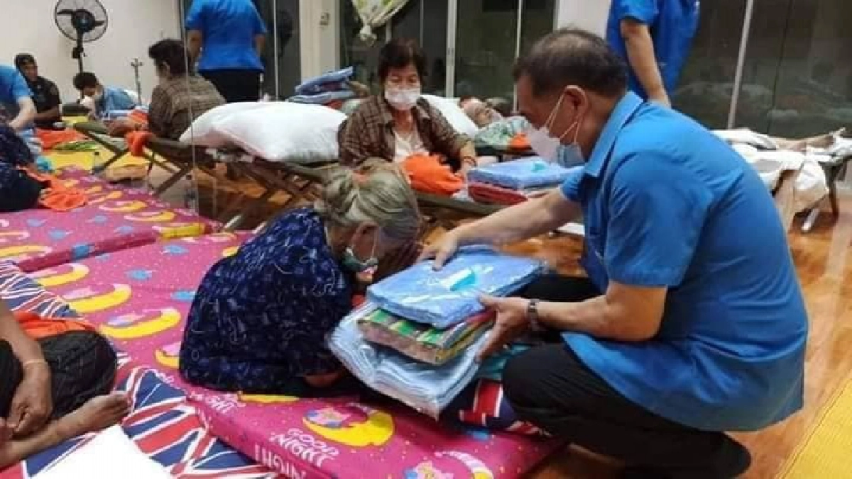 ในหลวง ทรงพระราชทานความช่วยเหลือ กรณีไฟไหม้โรงงานย่านกิ่งแก้ว
