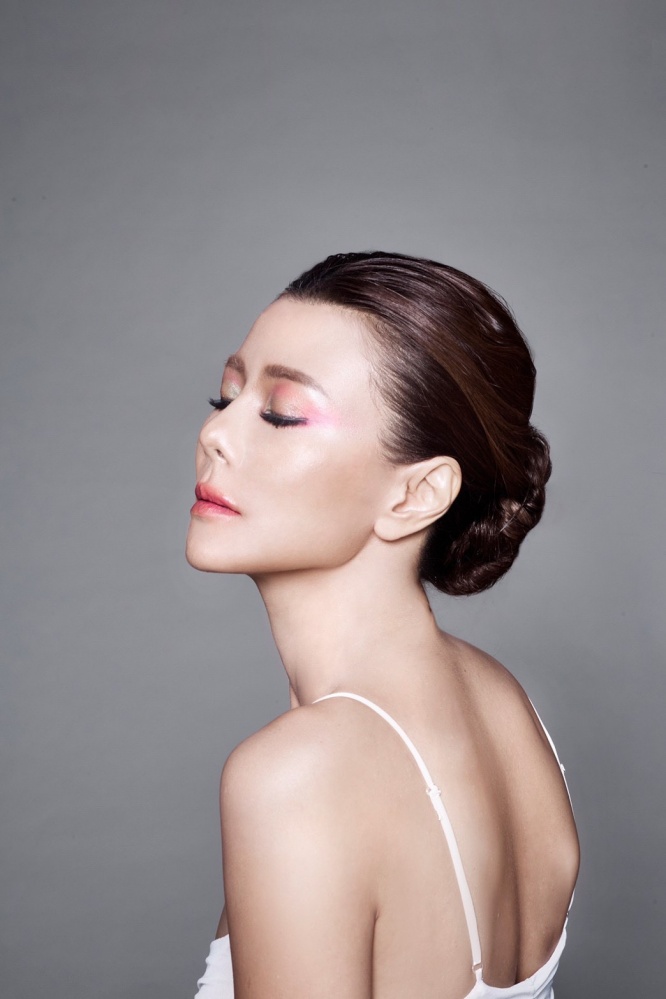  "เก๋ ชลลดา" แซ่บสะพรั่งแม้หลัก 4 แฟชั่นเซตนี้ต้องให้เต็ม10