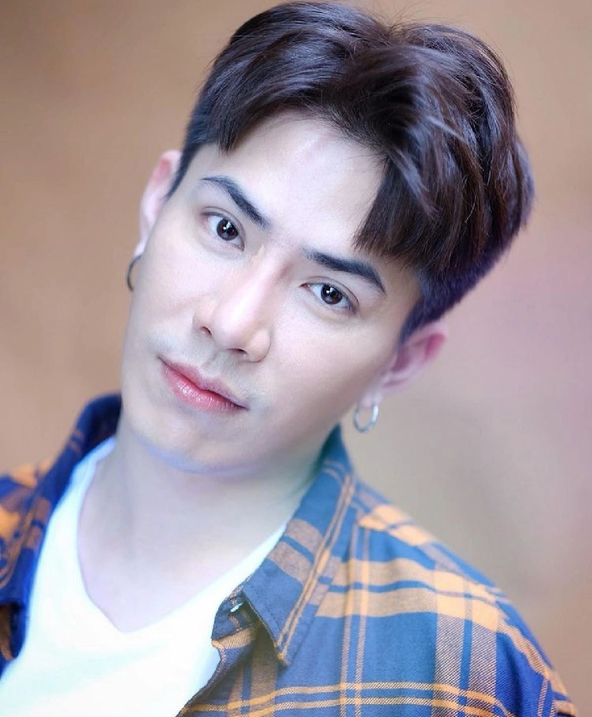 เดือด "เอม ตามใจตุ๊ด" ฟาดนายกฯ ชาวบ้านไม่มีจะกิน แนะไม่ไหวก็ออกเถอะ