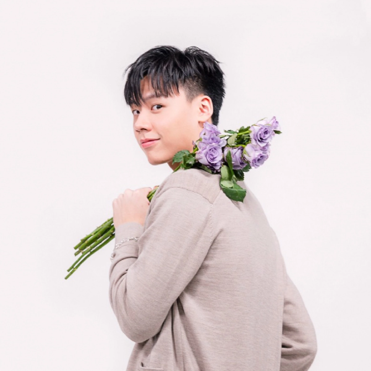 "7 หนุ่ม"ชวนฝัน ร่วมโปรเจกต์เพลง JOOX  FANkrub 