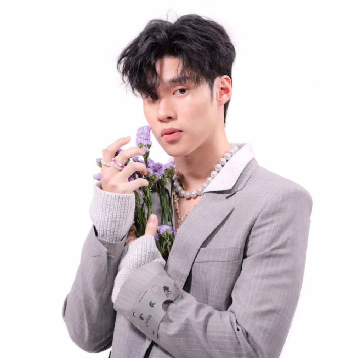 "7 หนุ่ม"ชวนฝัน ร่วมโปรเจกต์เพลง JOOX  FANkrub 