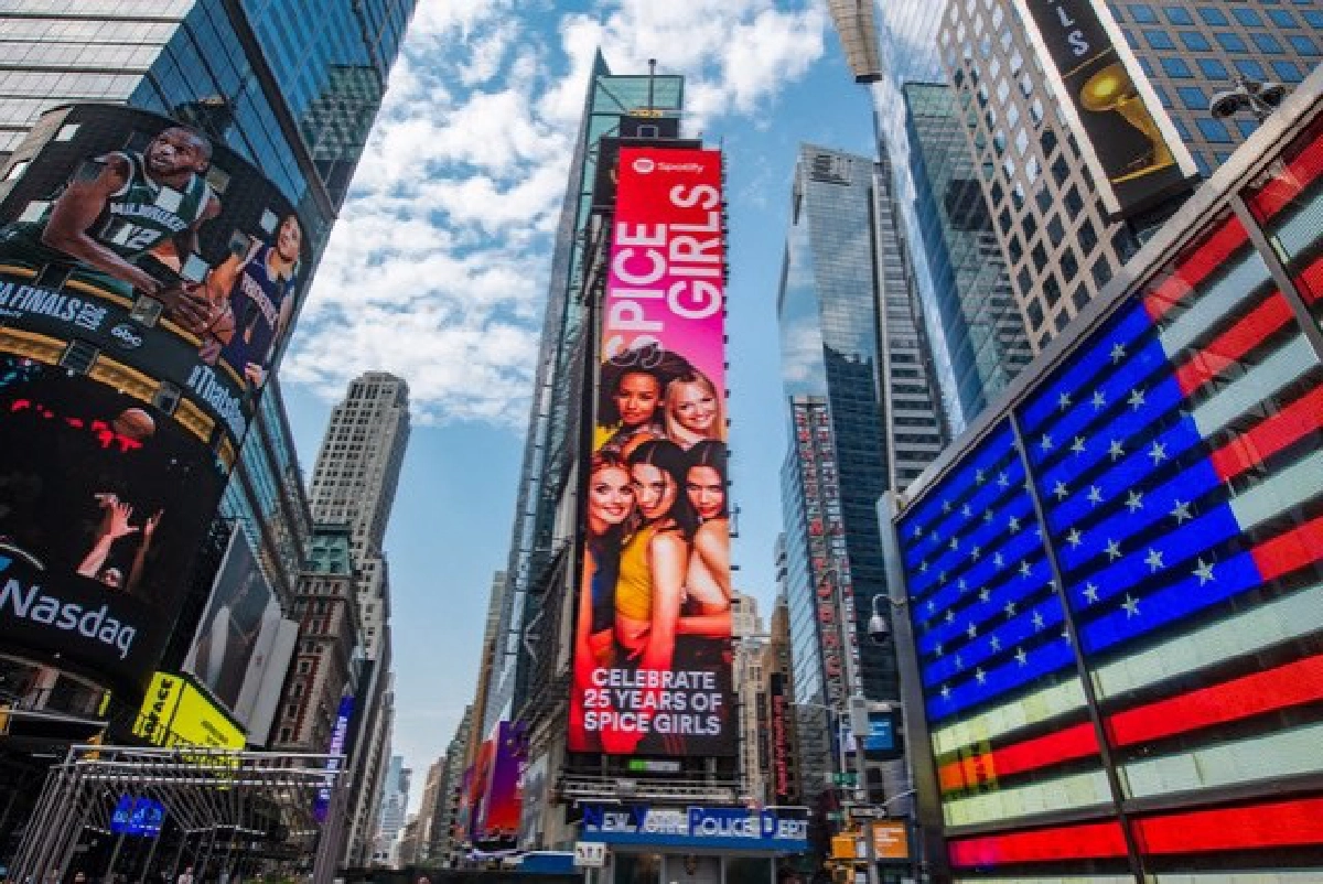 \"Spice Girls\" ฉลองครบรอบ 25 ปีกับซิงเกิลสุดปัง \"Wannabe\"