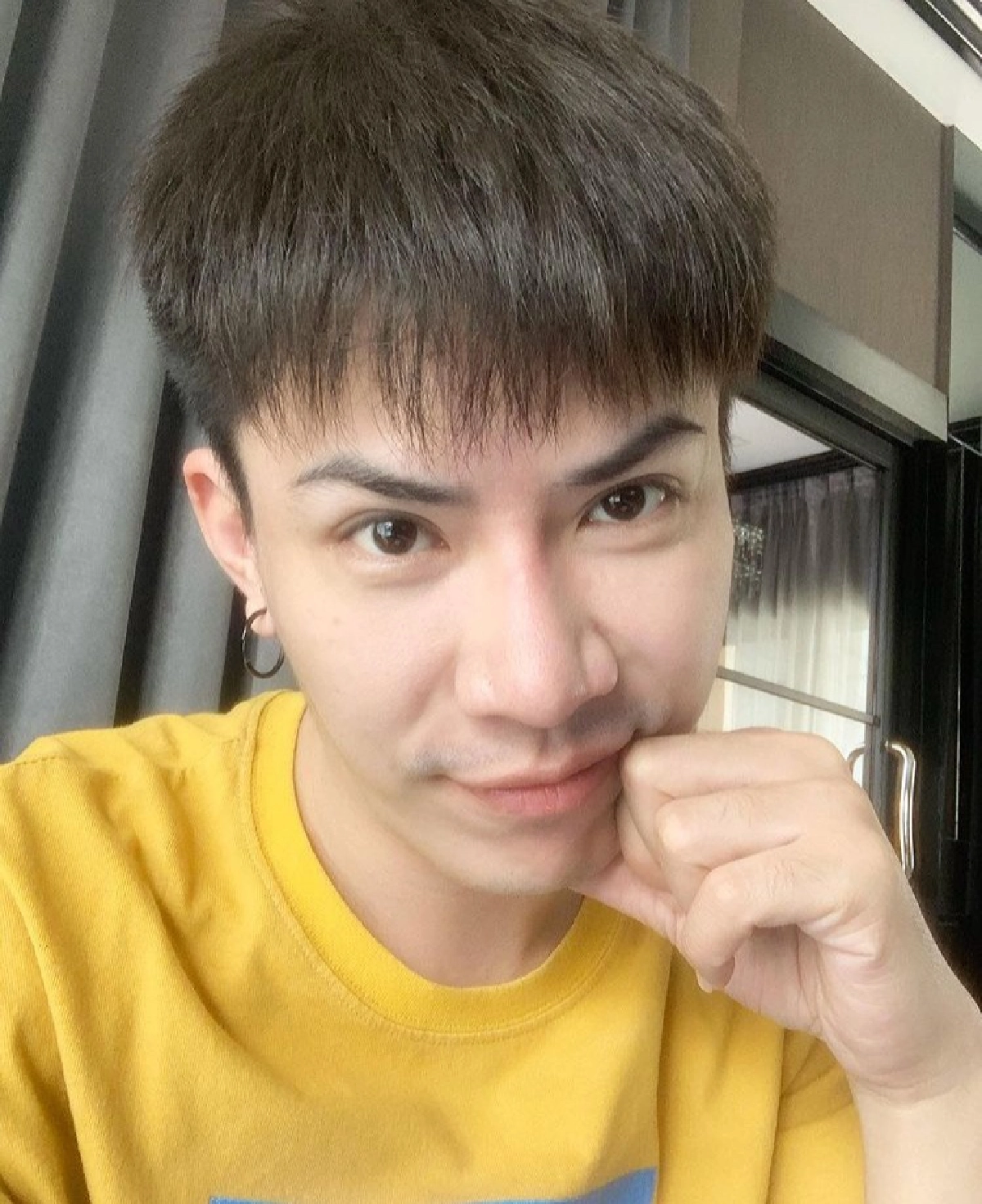 เดือด "เอม ตามใจตุ๊ด" ฟาดนายกฯ ชาวบ้านไม่มีจะกิน แนะไม่ไหวก็ออกเถอะ