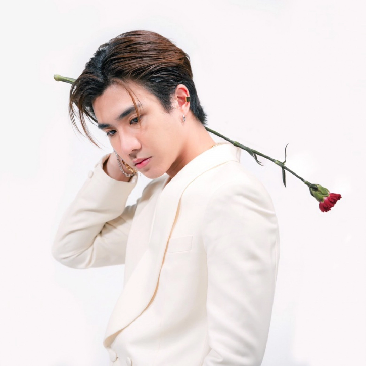 "7 หนุ่ม"ชวนฝัน ร่วมโปรเจกต์เพลง JOOX  FANkrub 