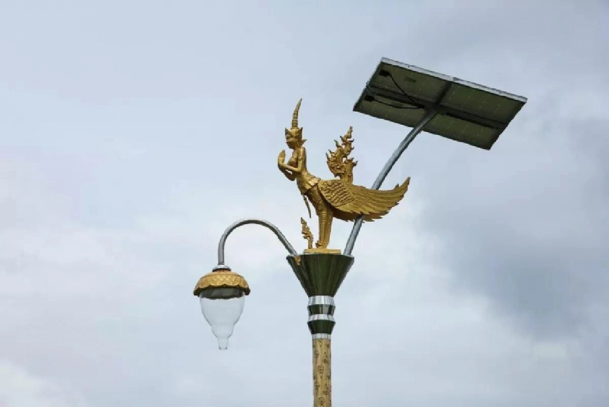 "เสาไฟประติมากรรม" ทำรัฐสูญเงินนับหมื่นล้าน 'ศรีสุวรรณ' จ่อร้องป.ป.ช เอาผิดหลายอปท.