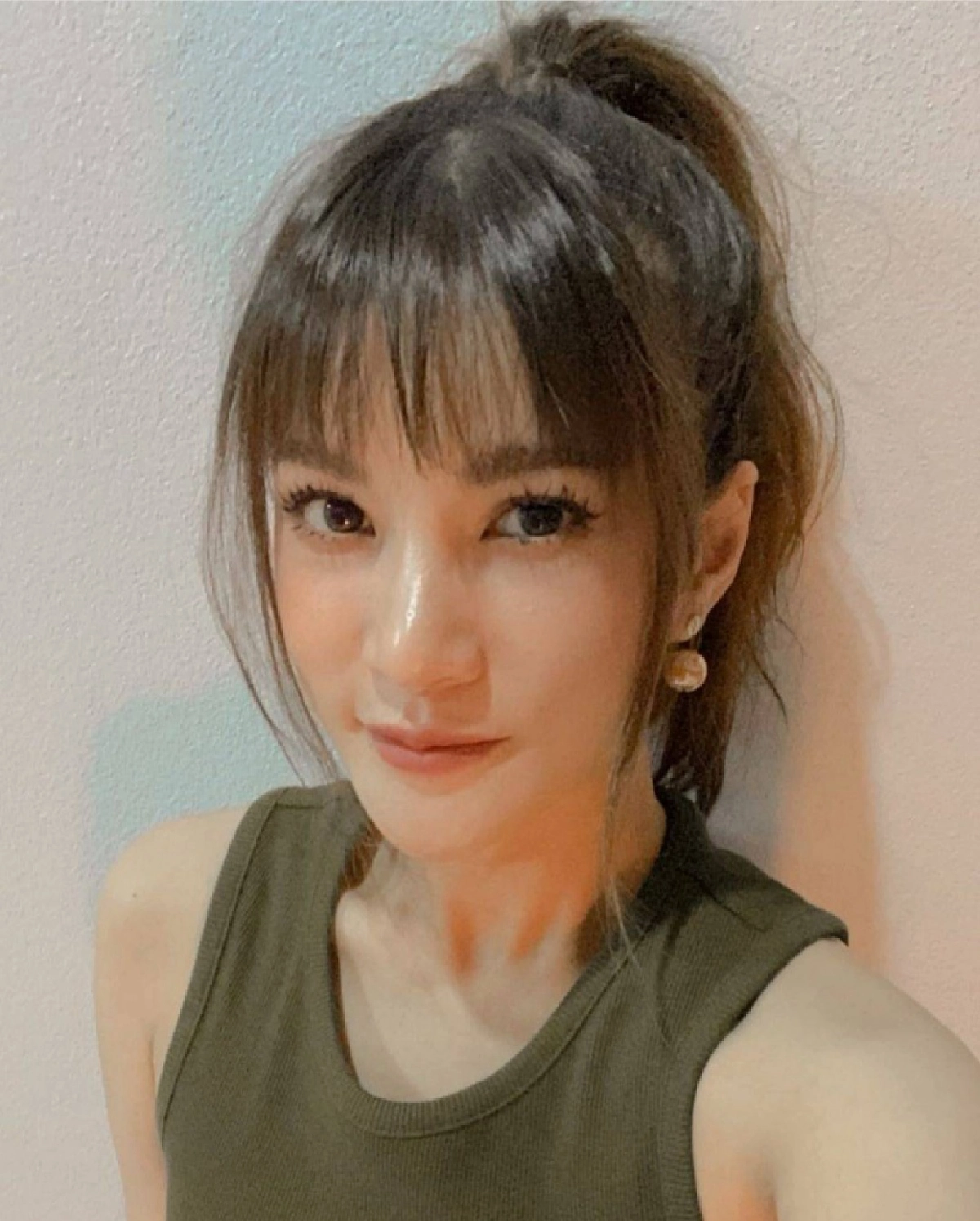 นักร้องดัง "แพรว คณิตกุล" เศร้า เพื่อนรักเสียชีวิตจากโควิด-19 