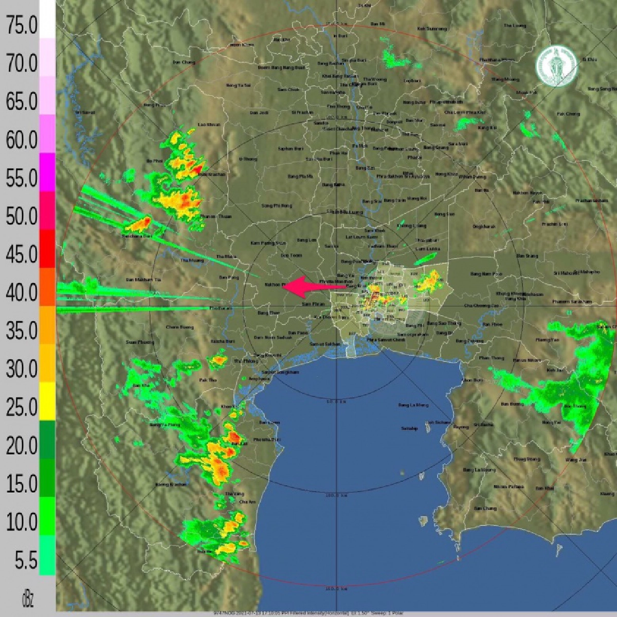 ประมวลภาพ ฝนถล่มกรุง น้ำท่วมขังรอการระบายหลายพื้นที่ 
