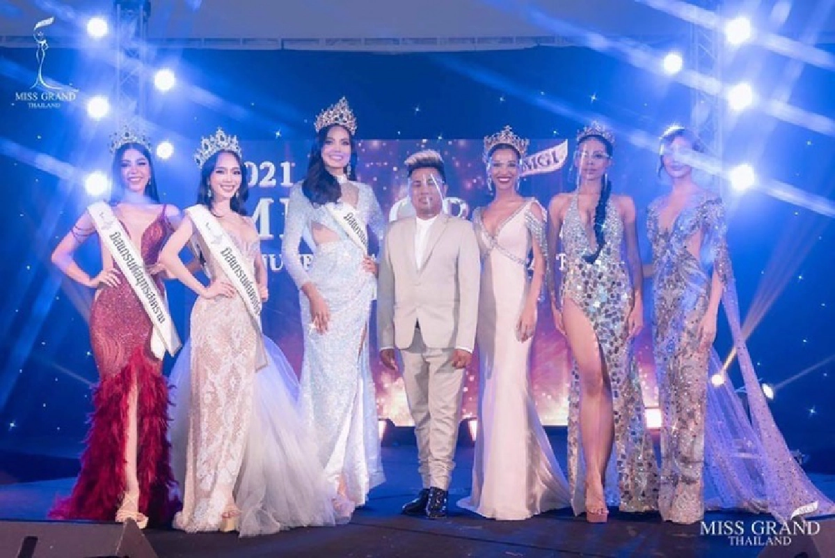 ชาวเน็ตแห่แชร์ภาพ เวทีประกวดนางงามชื่อดัง เสี่ยงติด "โควิด-19" เพิ่ม หลังไม่ใส่แมสก์ 