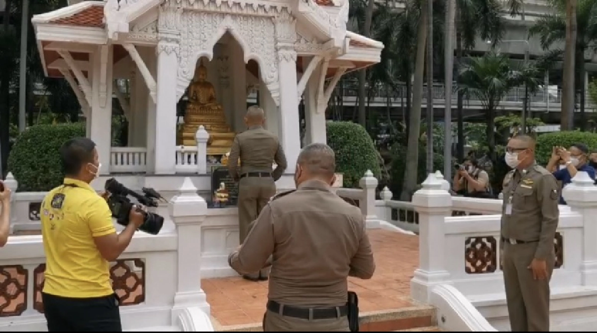 "บิ๊กต้อย" รอง ผบ.ตร รายงานตัวตามนัด หลัง "ศาลปกครอง" กลางมีคำสั่งทุเลาคำสั่งปมคลิปเสียง