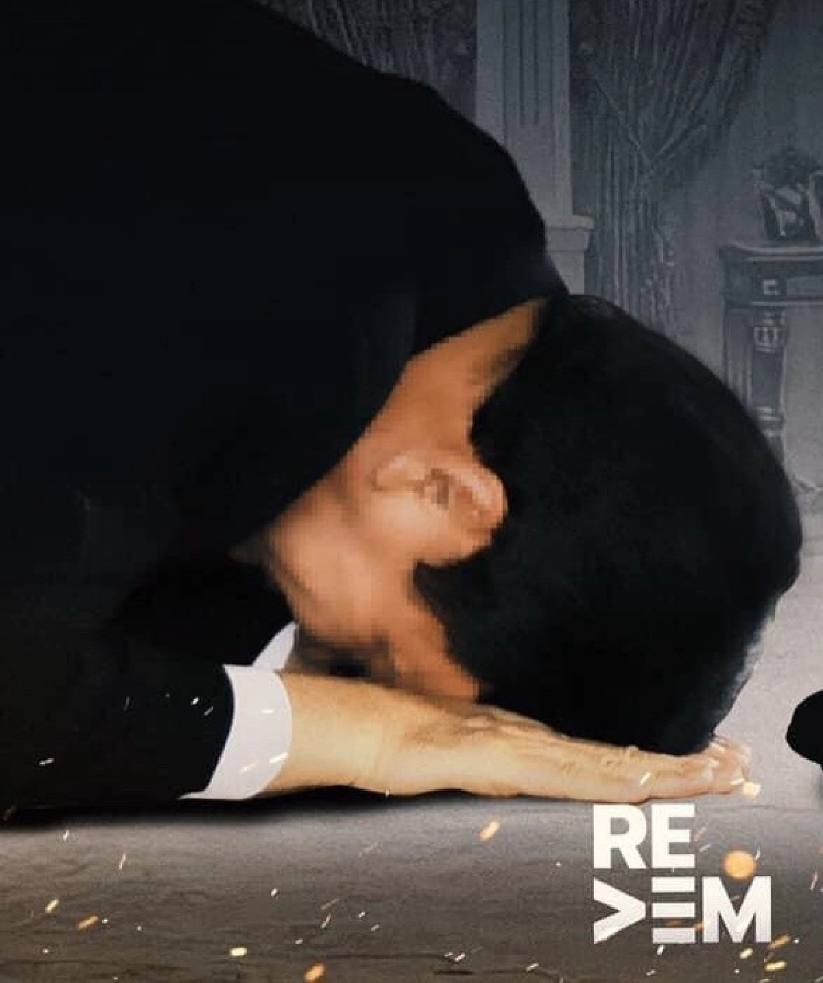 แดง-ส้มซัดแรง "ทักษิณ" นายกฯคนนอก