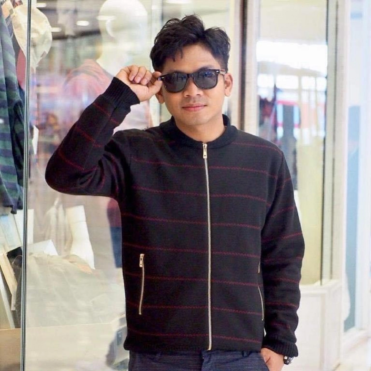 \"คิง ก่อนบ่าย\"  ไม่ทนลุกออกมาโพสต์ถาม ประชาชนจะอดตายแล้วรัฐบาลทำอะไรกันอยู่