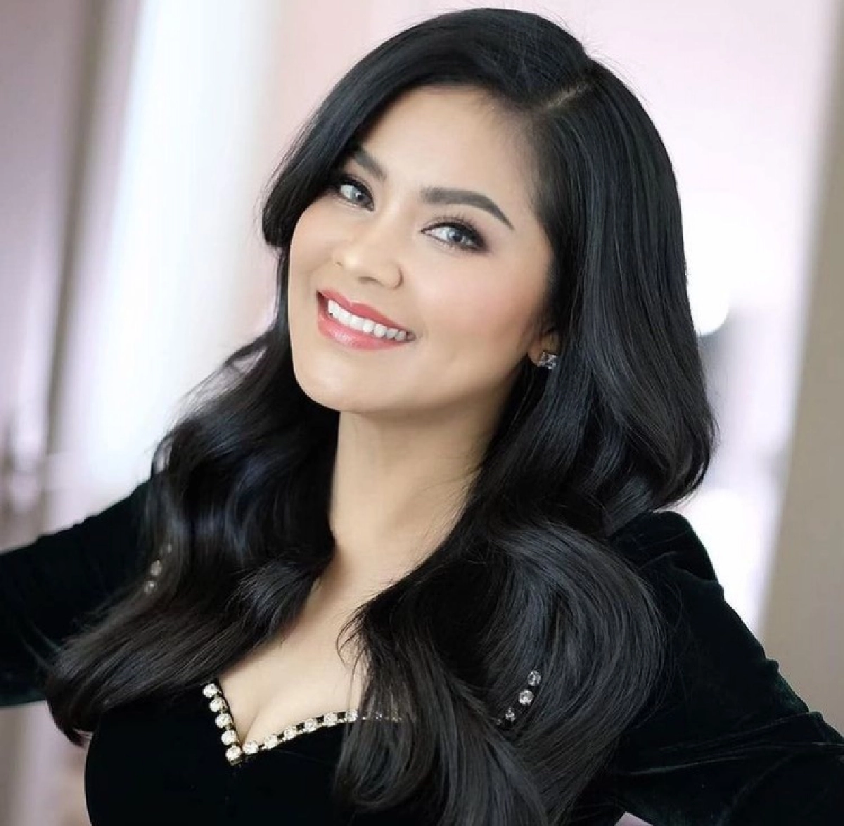 "ตั๊ก ศิริพร" ปวดใจ อดไปหาแม่ในวันเกิด เพราะสถานการณ์โควิด